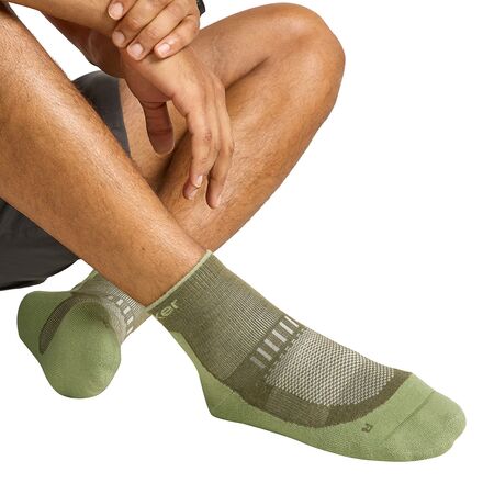 Icebreaker - Merino Hike+ Light Mini Sock - Men's