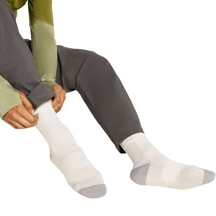 Icebreaker - Merino Hike+ Ultralight Quarter Sock - Men's