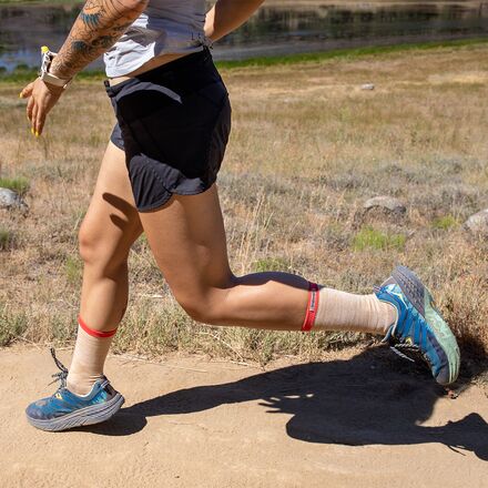 Injinji - Trail Midweight Crew CoolMax Sock - Women's