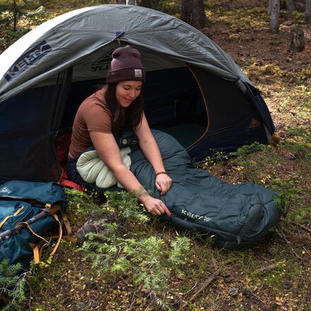 Kelty - Cosmic Sleeping Bag: 20F Synthetic - Women's