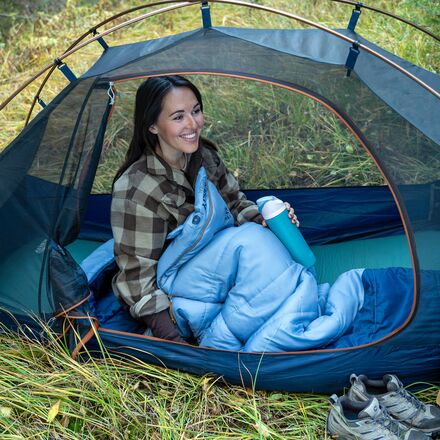 Kelty - Mistral Sleeping Bag: 20F Synthetic - Women's