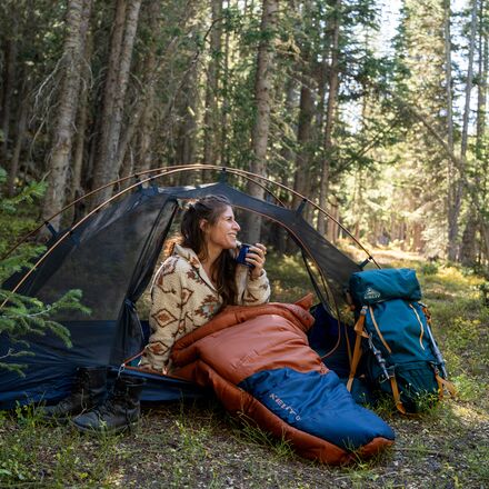 Kelty - Mistral Sleeping Bag: 0F Synthetic