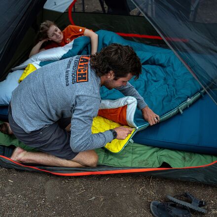 Kelty - Catena Sleeping Bag: 30F Synthetic