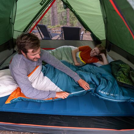 Kelty - Catena Sleeping Bag: 30F Synthetic