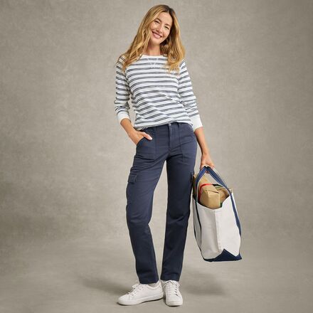 L.L.Bean - Comfort Stretch Mid Rise Straight Leg Cargo Pant - Women's