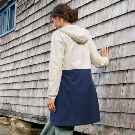 L.L.Bean - Mountain Classic Regular Rain Coat - Women's