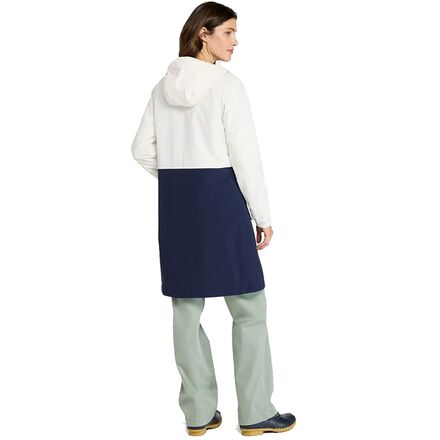 L.L.Bean - Mountain Classic Regular Rain Coat - Women's