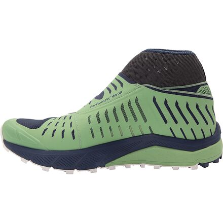La Sportiva - Jackal II BOA Trail Running Shoe - Women's