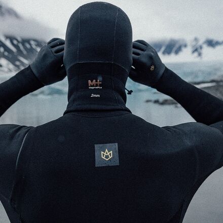 Manera - 2mm Magma Hood
