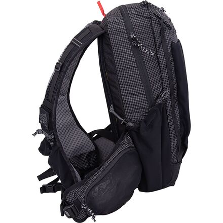 Mountainsmith - Zerk 13 Backpack w/2L Bladder