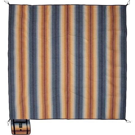 Victory Patio Blanket