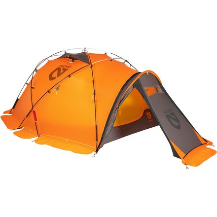 Chogori Mountaineering Tent: 3-Person 4-Season
