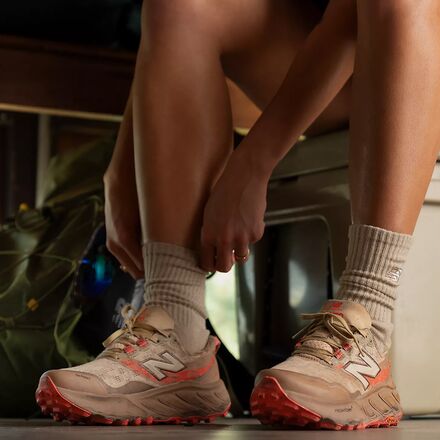New Balance - Fresh Foam Hierro v9 Trail Run Shoe - Women's