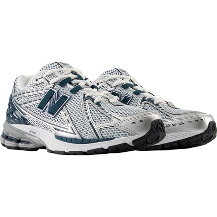 New Balance - 1906R Shoe