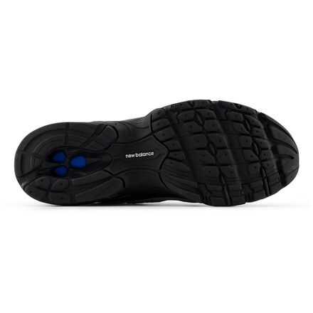 New Balance - 740 Shoe