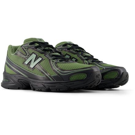 New Balance - 740 Shoe