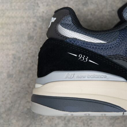 New Balance - Numeric Andrew Reynolds 933 Shoe