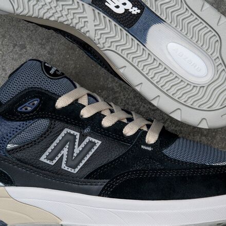New Balance - Numeric Andrew Reynolds 933 Shoe