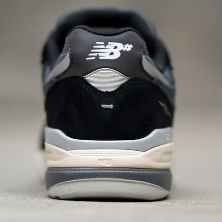 New Balance - Numeric Andrew Reynolds 933 Shoe
