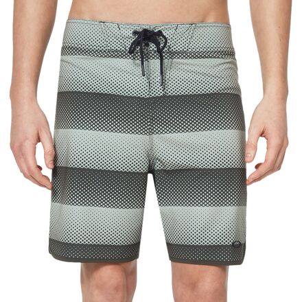 Oakley - Dot Stripes 19in Boardshort - Men's - Dot Stripes Green