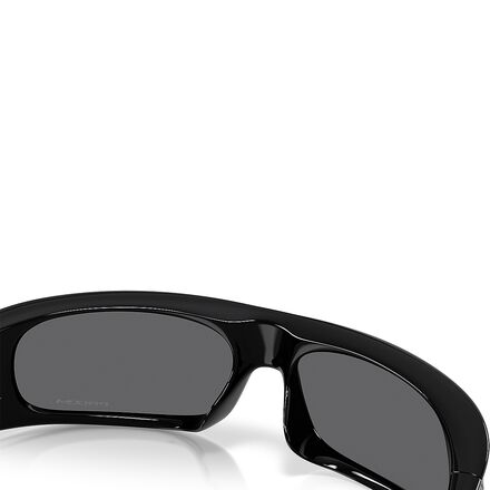 Oakley - Highland Prizm Sunglasses
