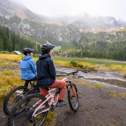 Outdoor Research - Stratoburst Stretch Rain Jacket - Women's