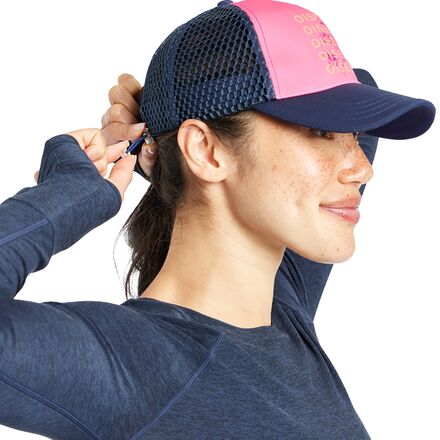 Oiselle - Runner Trucker Hat