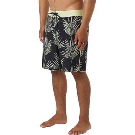 O'Neill - Hyperfreak Mysto Scallop 19in Board Short - Men's