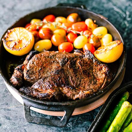 Ooni - Cast Iron Skillet
