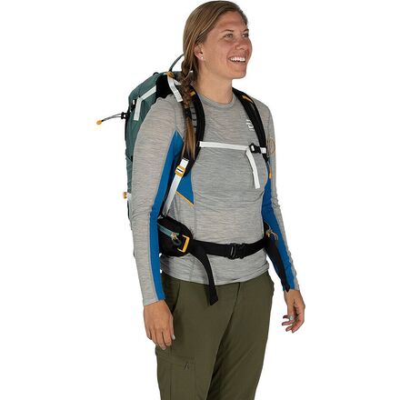 Osprey Packs - Sirrus 24L Backpack - Women's