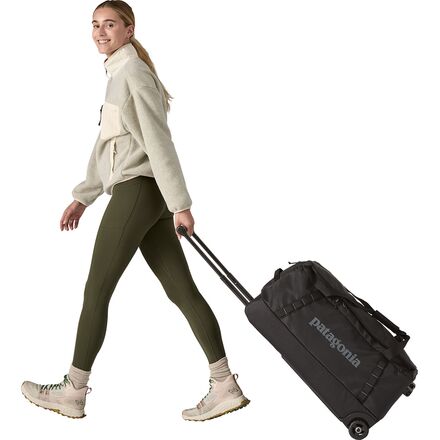 Patagonia - Black Hole 70L Wheeled Duffel
