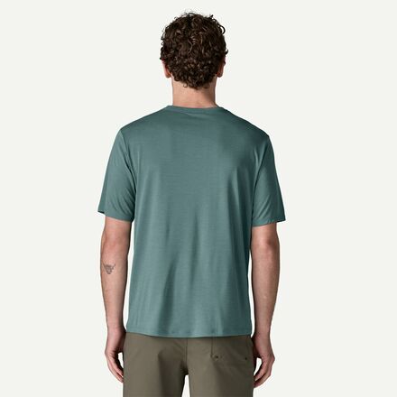 Patagonia - Capilene Cool Water People Sets Daily Shirt - Men's