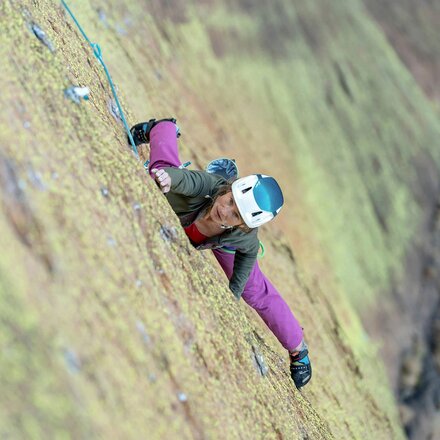 Patagonia - R1 Ultralight Hoodie - Women's