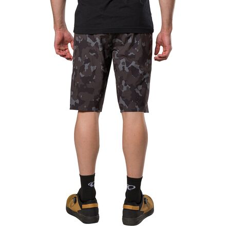 PEARL iZUMi - Summit Short With Liner - Men's