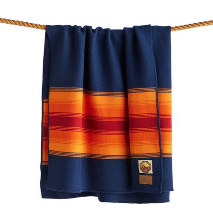 Pendleton - National Park Throw + Carrier