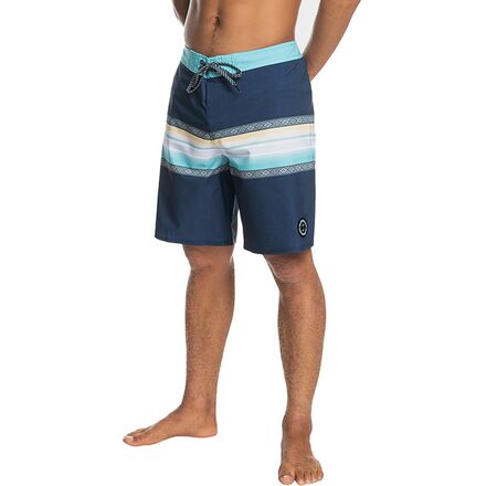 Quiksilver - Surfsilk Sun Faded 19in Boardshort - Men's