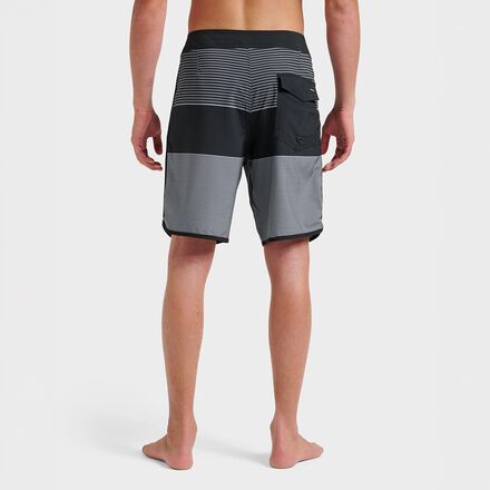 Quiksilver - Surfsilk Tijuana 19 Board Short - Men's