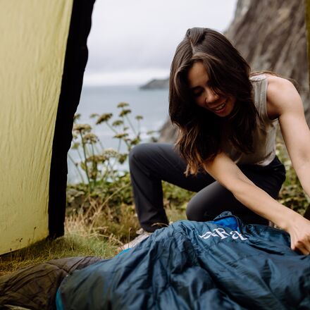 Rab - Ascent Sleeping Bag: 20F Down - Women's