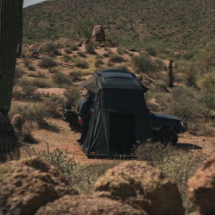 ROAM Adventure Co - Vagabond 2.0 Rooftop Tent: 3-Person 3-Season