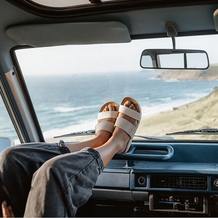 Reef - Cushion Vista Hi Sandal - Women's