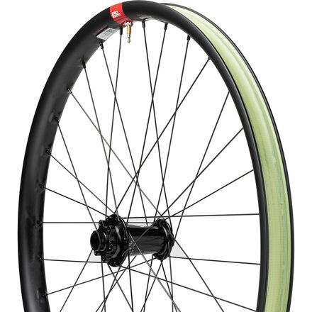 Reserve - DH 27.5in i9 Hydra Wheelset - Black