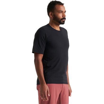 Traction Short Sleeve T-Shirt - Men's