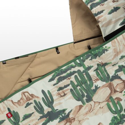 686 - Waterproof Hooded Puffer Blanket