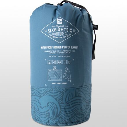 686 - Waterproof Hooded Puffer Blanket