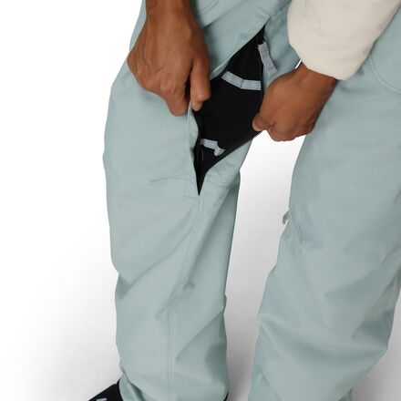 686 - Black Magic Insulated Bib - Women's