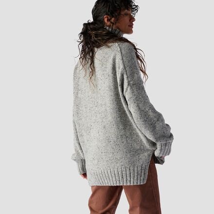 Stoic - Relaxed Turtleneck Sweater - Women's