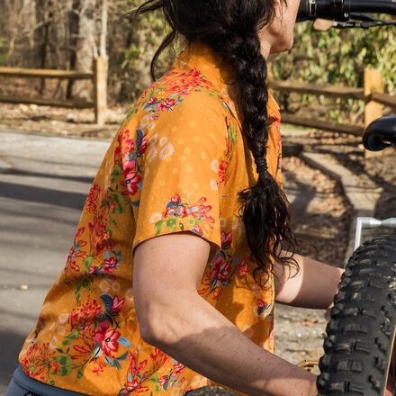 SHREDLY - Explorer Cropped Short-Sleeve Button-Up Jersey - Women's