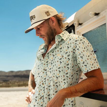 Sendero Provisions Co. - City Slicker Button Up Short-Sleeve Shirt - Men's