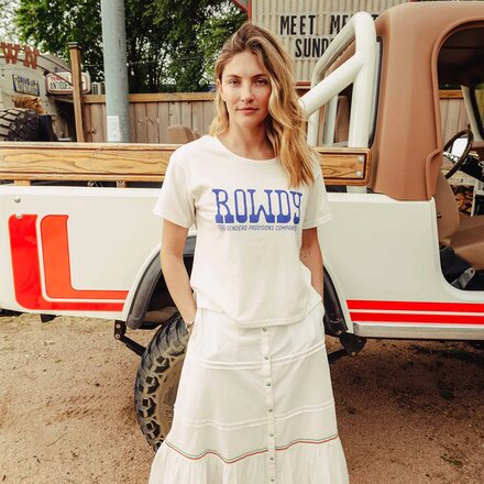 Sendero Provisions Co. - Rowdy Basic T-Shirt - Women's
