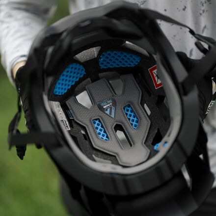 7 Protection - Project 21 Pro Helmet